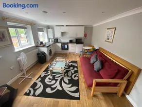 Vauxhall Apartments - Image 1