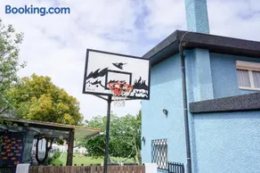 Costanova Surfhouse - Image 3