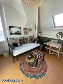 Un cocon au Presbytère avec place de parking voiture gratuite - Image 5