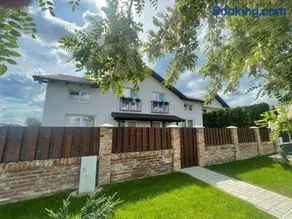 BIA Twin House - Image 1