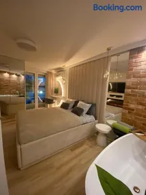 Apartament MoLoo I z widokiem na jezioro - Image 4