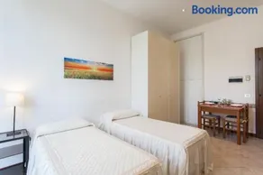 Appartamento Via Rovetta - Image 4