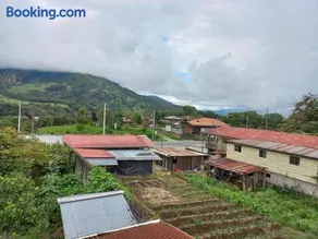 Hostal La Casa De Rodrigo - Image 3