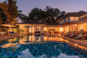 Hamptons Charm by StayVista Luxury 5BR with Pool, lawn & table tennis - Image 3