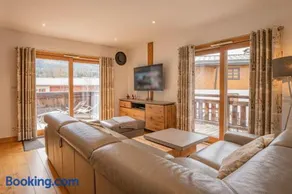 Grand Paradis- Modern 3 bedroom apartment with spectacular views - Image 2