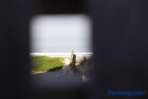 Beach House - Image 2
