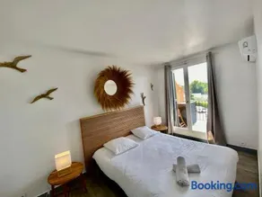 MarinesAppartement, 2min Plage, accès direct port - Image 3