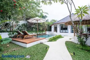 Capri Villa - Private Pool Oasis with Garden & Open-Air Bath - Image 2