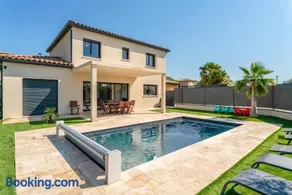 Villa tout confort piscine chauffée - Image 1