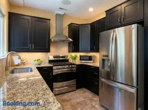 Charming Ranch Retreat in Bear Delaware - Image 2