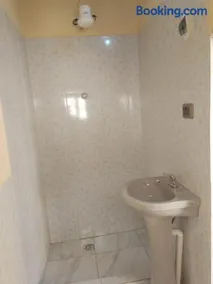 Casa Oruro Valvic - Image 2