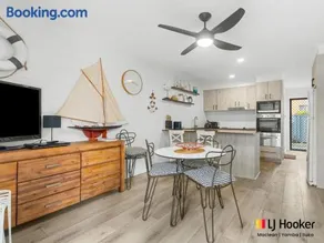 Iluka Villa 2 - Image 2