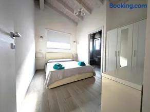 IKEBANA VILLAS PORTO PINO BEACH - Image 3