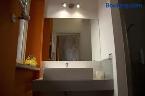 Happy Home - Image 5