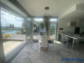 Maison vue panoramique et accès SPA - Image 1