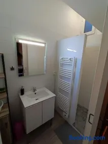 Duplex quartier Saint Ruf proche remparts Avignon centre - Image 5