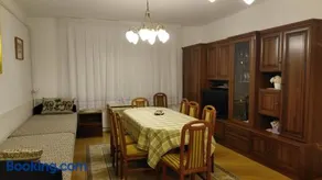 Dapsy Vendégház - Image 1