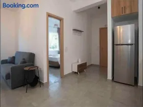 Mimikas Apartment - Image 3