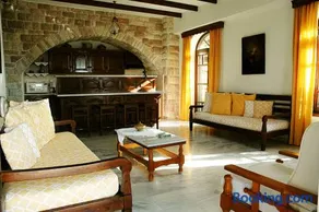 Villa Petra - Image 3