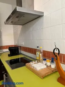 Apartamentos Sevilla Deluxe Rosales - Image 5