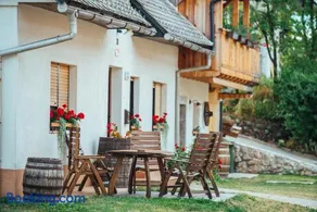Stol Apartments - Image 2