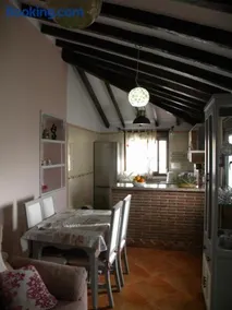 El Valdes House - Image 2