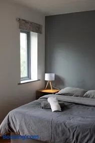 Well-equipped 4 Bedroom House close to City Centre - Image 3