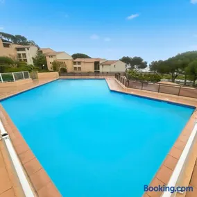Bleu Azur T2, 4P, PK, AC, piscine terrasse, plage - Image 2
