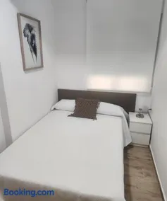 Apartamentos en Alameda junto al Corte Inglés - Image 3