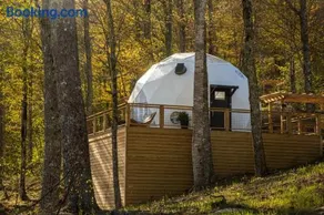 Tranquility Luxe Dome - Hot Tub & Luxury Amenities - Image 2