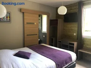 Logis Hotel Le Val Sarah - Image 2