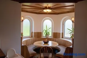 Ganzes Haus mit viel Platz für Familie und Freunde - Image 5