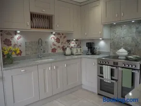 Forge Bungalow - Image 3