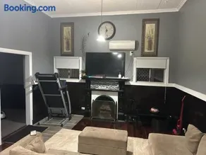 4 bedroom English cottage with open fire place - Image 4