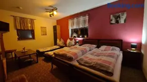Wohnung mit Terrasse, Garten und Sauna | Haustiere erlaubt - Image 1