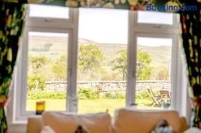 3 Bed in Hawes oc-s30429 - Image 3