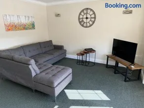 36 Flesk River Apartment - Image 4