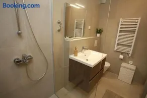 Apartmani Tri bunje - Image 1