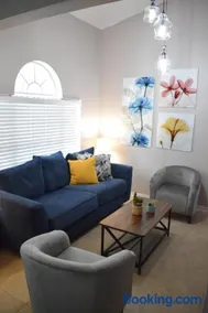 Affordable and Cozy Disney Family Getaway - Image 2
