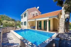 VILLA SAN - DRACEVICA (BRAC) - Image 1