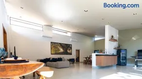 Jahu Center House - Image 5