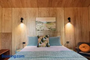 Bicheno Garden Cottages - Image 3