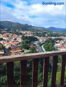 Chalé Vista Panorâmica 01 - Image 1