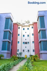The Greige 3 Lakeside Condo in Entebbe - Image 2