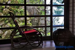 Traditional Japanese lifestyle with sea view MASUNOYA 築76年古民家 益の家 - Image 3