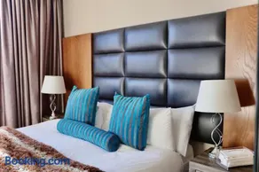 The Residences at Crystal Towers - Image 4