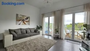 Design Apartment mit Traumhaftem Blick ins Wiedtal - Image 3