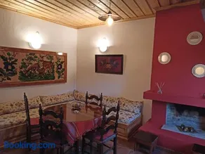 ELLI΄S HOUSE ΣΥΓΧΡΟΝΟ ΣΠΙΤΙ ΣΤΑ ΠΡΑΜΑΝΤΑ - Image 1