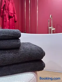 Le boudoir rouge Loveroom luxueuse pour couples - Image 4