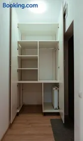 Solomon Apartments ap 1 - Image 3